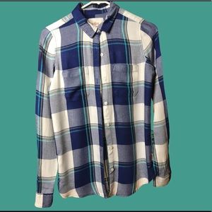 Perfect Shirt lightweight plaid shirt. Size XS. 100% Rayon.